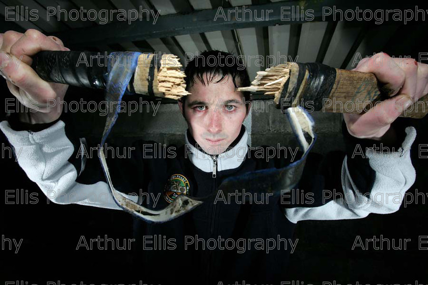 GAA Cordial 6 
 120406
Offaly Hurler Michael Cordial pictured in Shinrone GAA Club Co Offaly.Pic Arthur Ellis/Press 22.