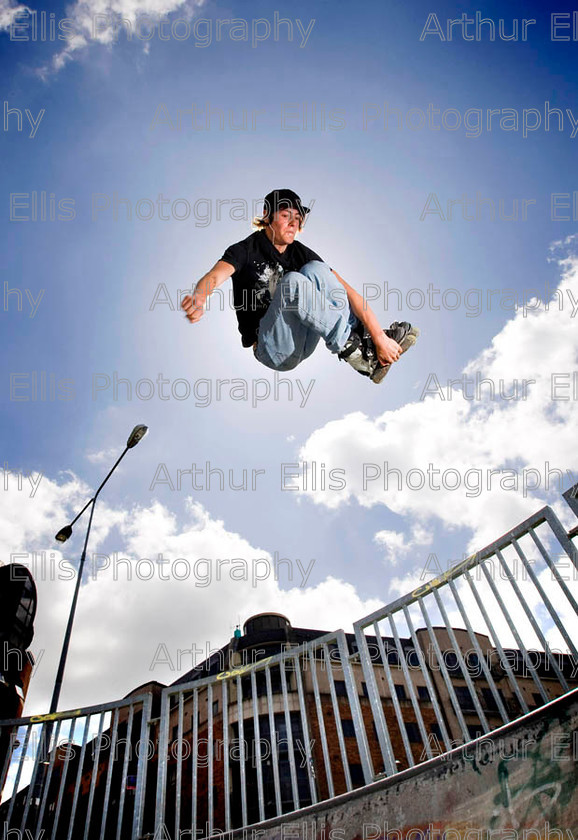 Weather Limerick 2 
 Rollerblader Michael O'Neill gets some hang time in the sunshine at Steamboat Quay Skate park in Limerick City.Pic Arthur Ellis/Press22.